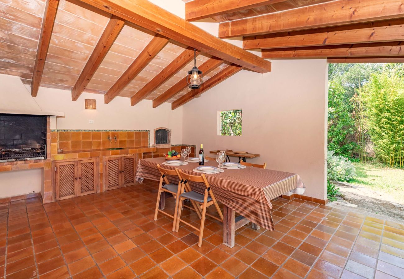 Villa en Palma de Mallorca - Acogedora casa a 1km del casco antiguo de Pollensa