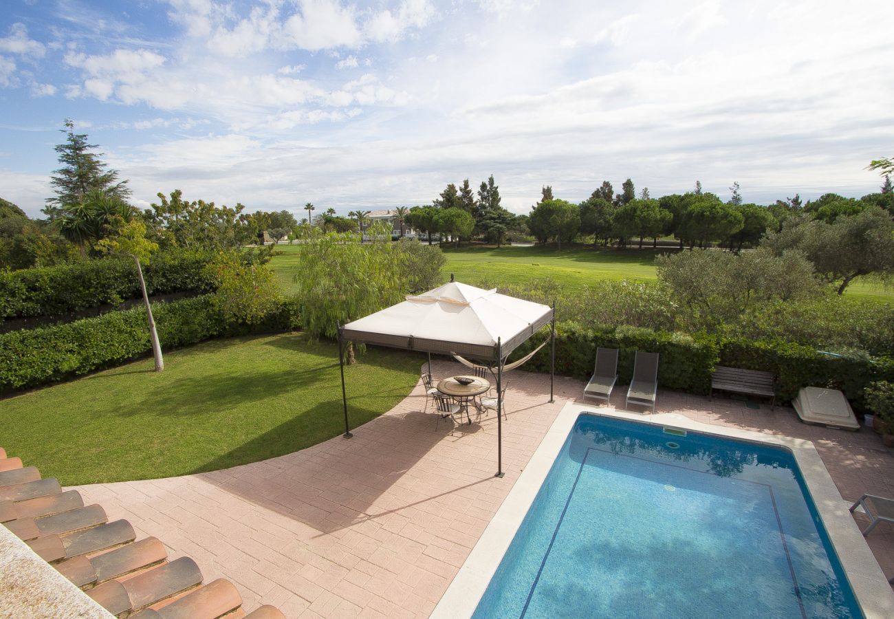 Villa en Reus - Villa Reus: Port Aventura, Golf y Costa Dorada