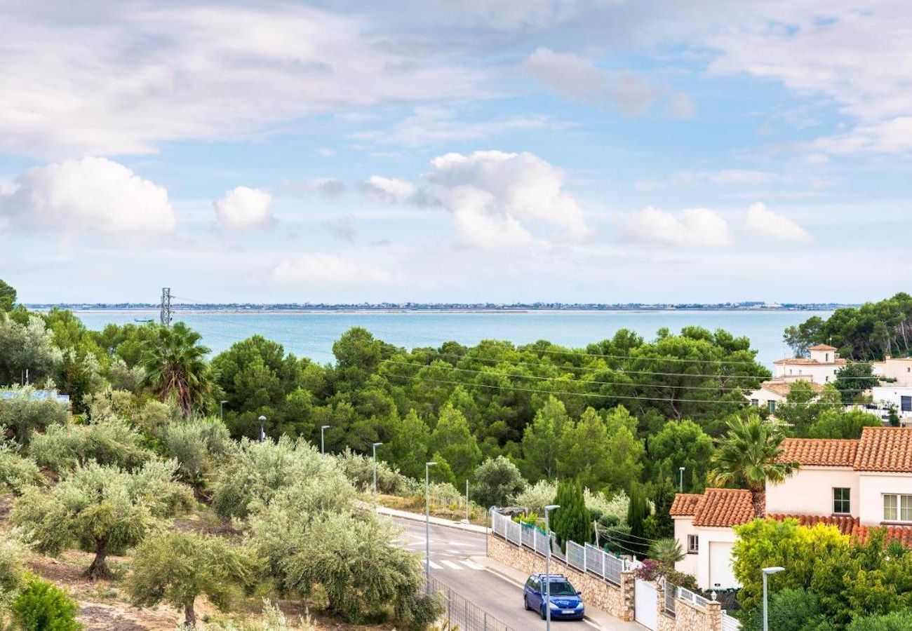 Villa en El Perelló - ¡Paraíso tranquilo,  a sólo 200 metros de la playa!