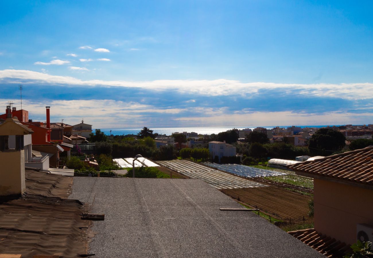 Villa en Pineda de Mar - Villa en la playa para 8 pax, coche no necesario! 