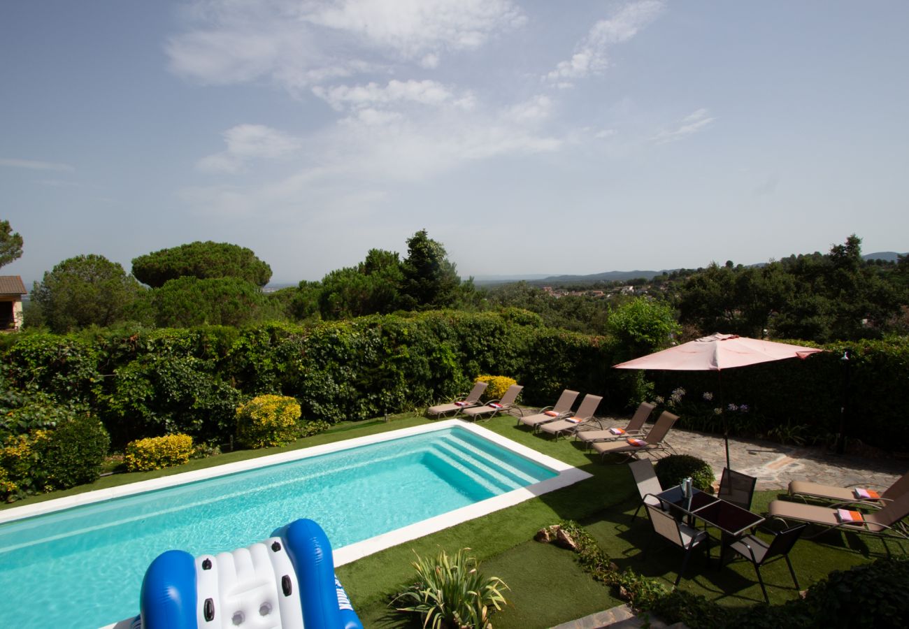 Villa à maçanet de la selva - 2 demeures privées dans une magnifique villa !