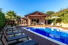 Villa in Vidreres -  A Costa Brava gem - only a few minutes...