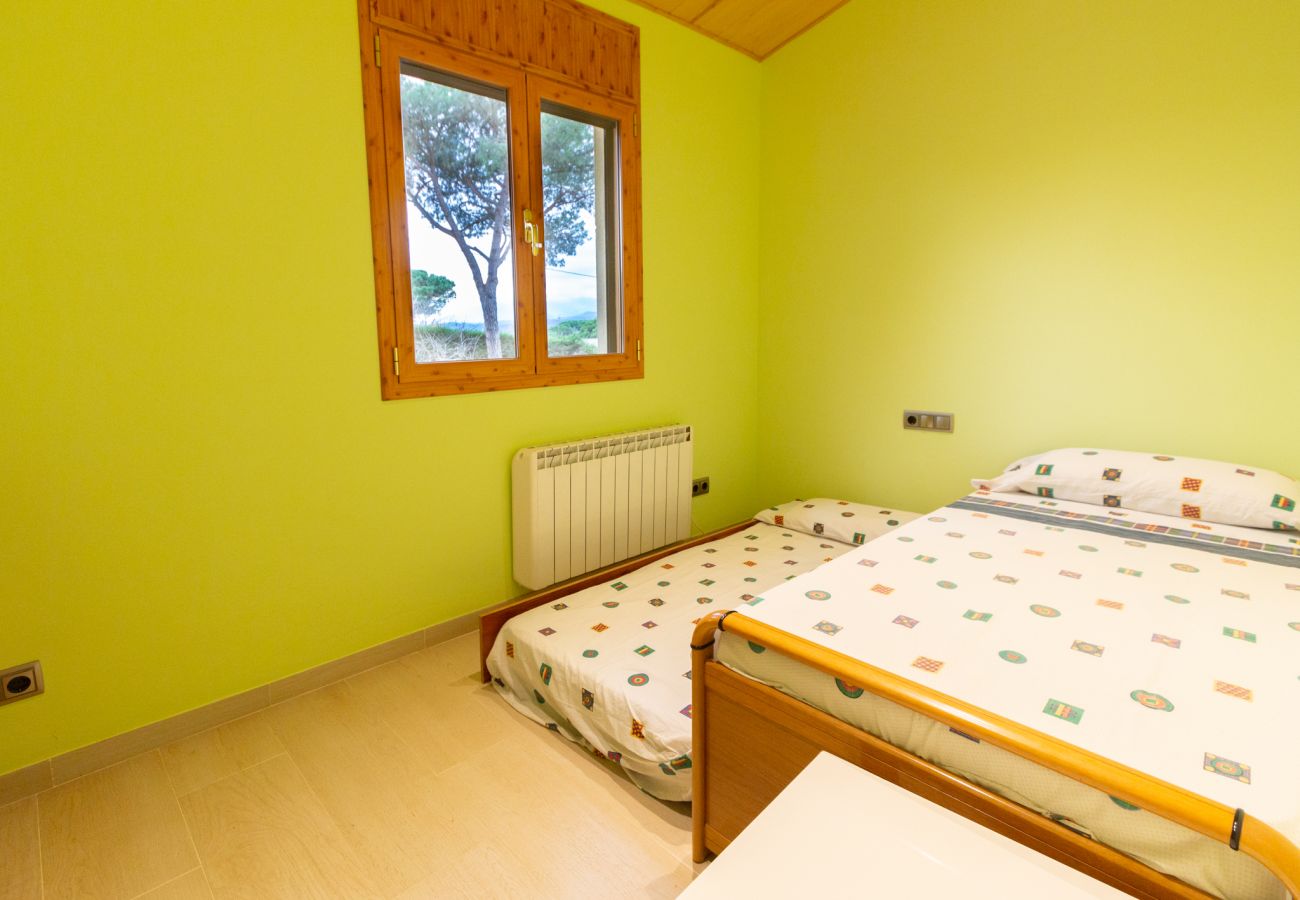 Villa in Sils - Spacious Countryside Costa Brava Relax 