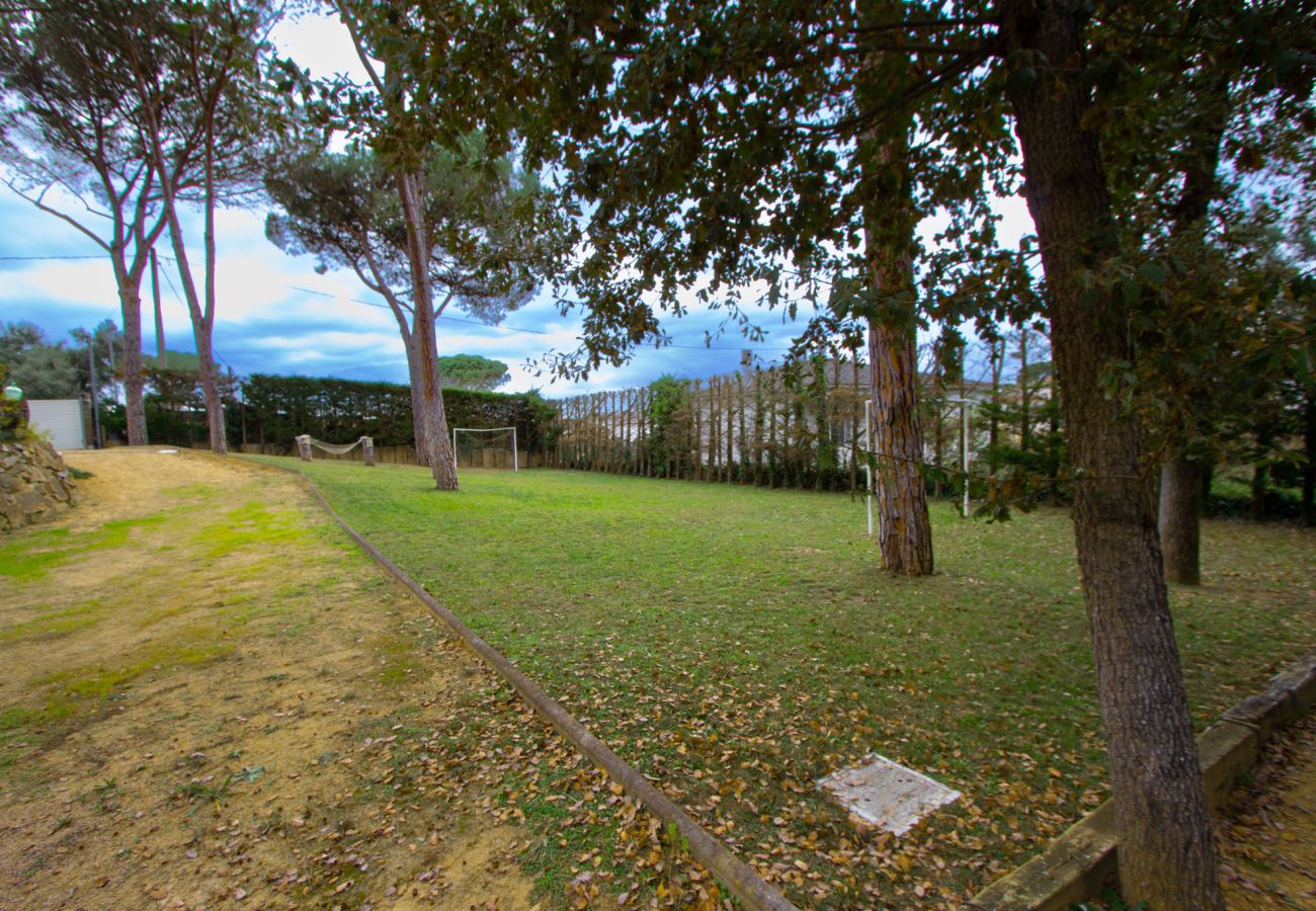 Villa in Sils - Spacious Countryside Costa Brava Relax 