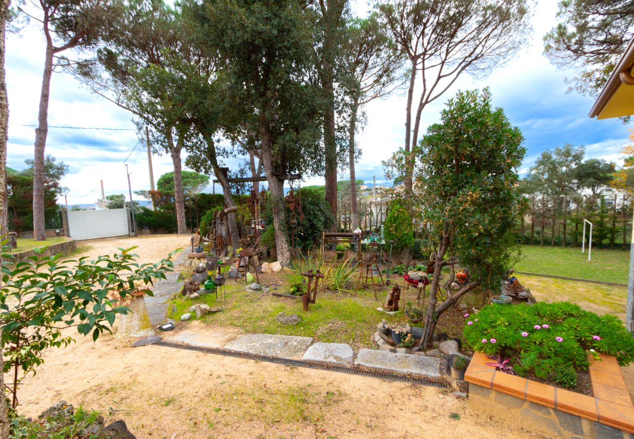 Villa in Sils - Spacious Countryside Costa Brava Relax 