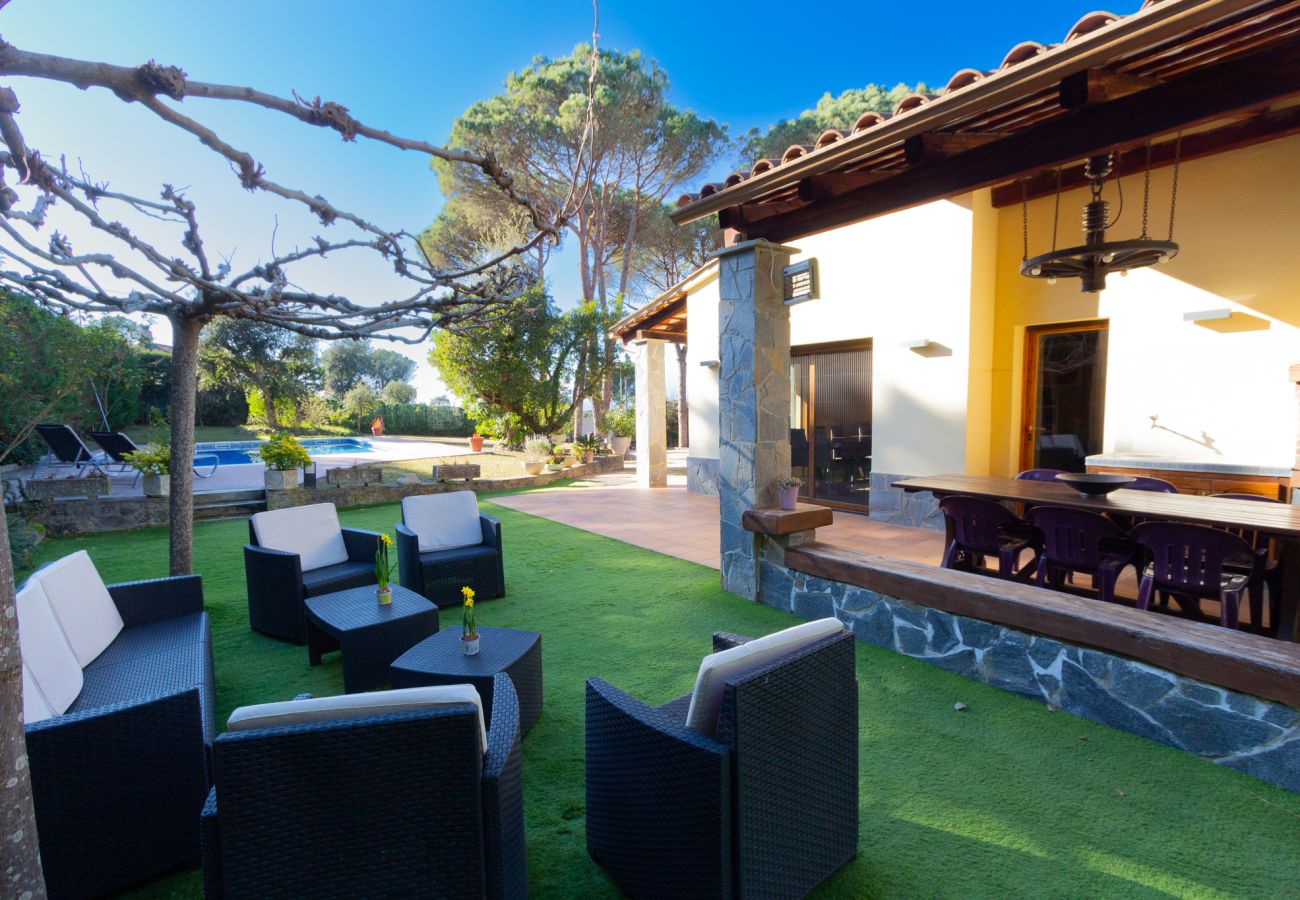 Villa in Sils - Spacious Countryside Costa Brava Relax 