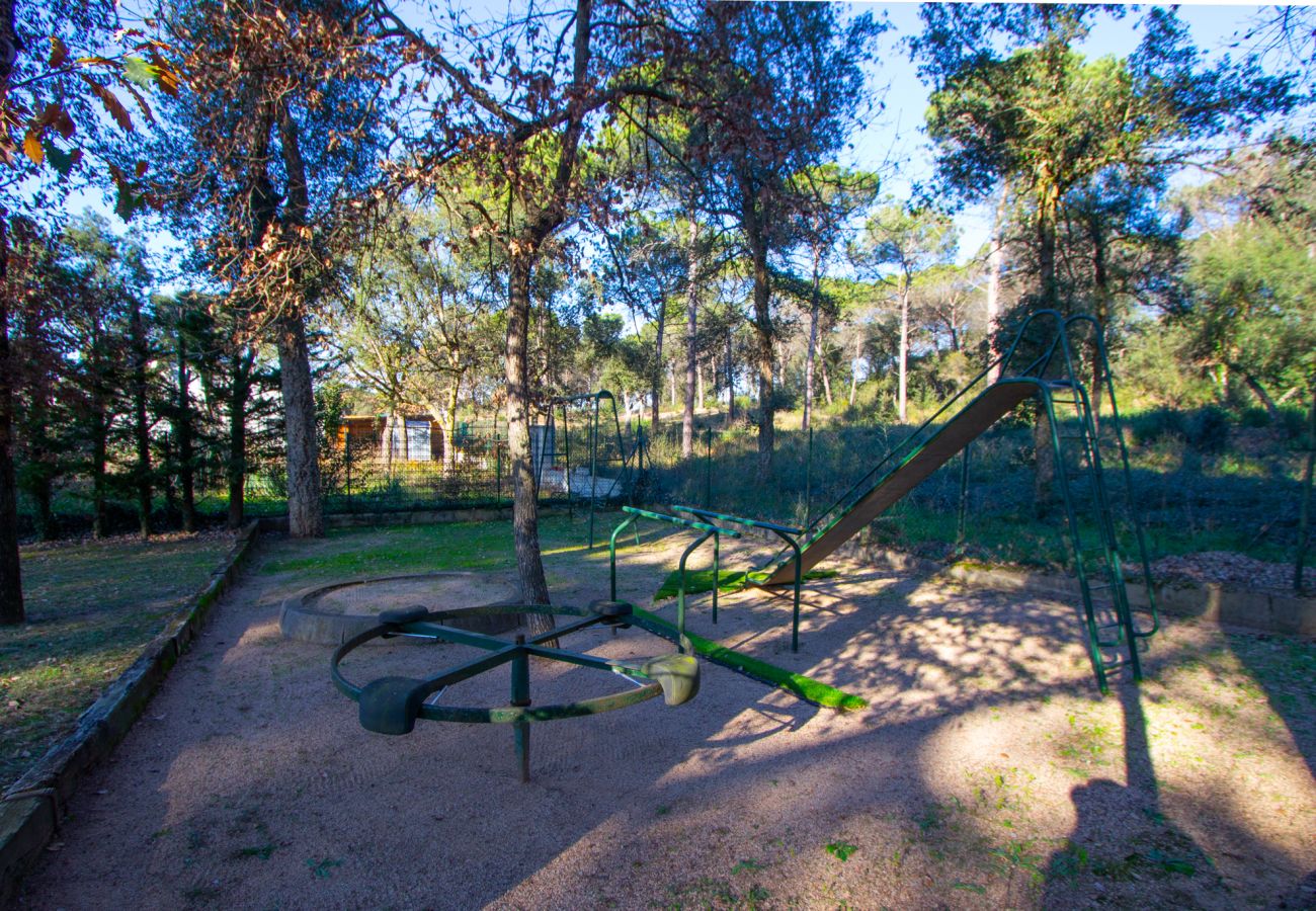 Villa in Sils - Spacious Countryside Costa Brava Relax 