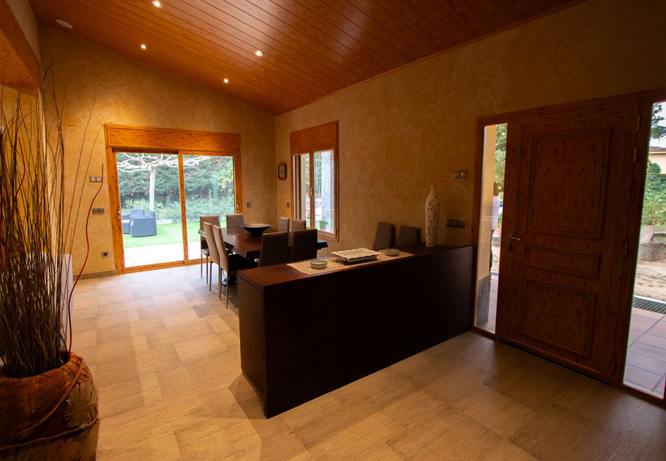 Villa in Sils - Spacious Countryside Costa Brava Relax 