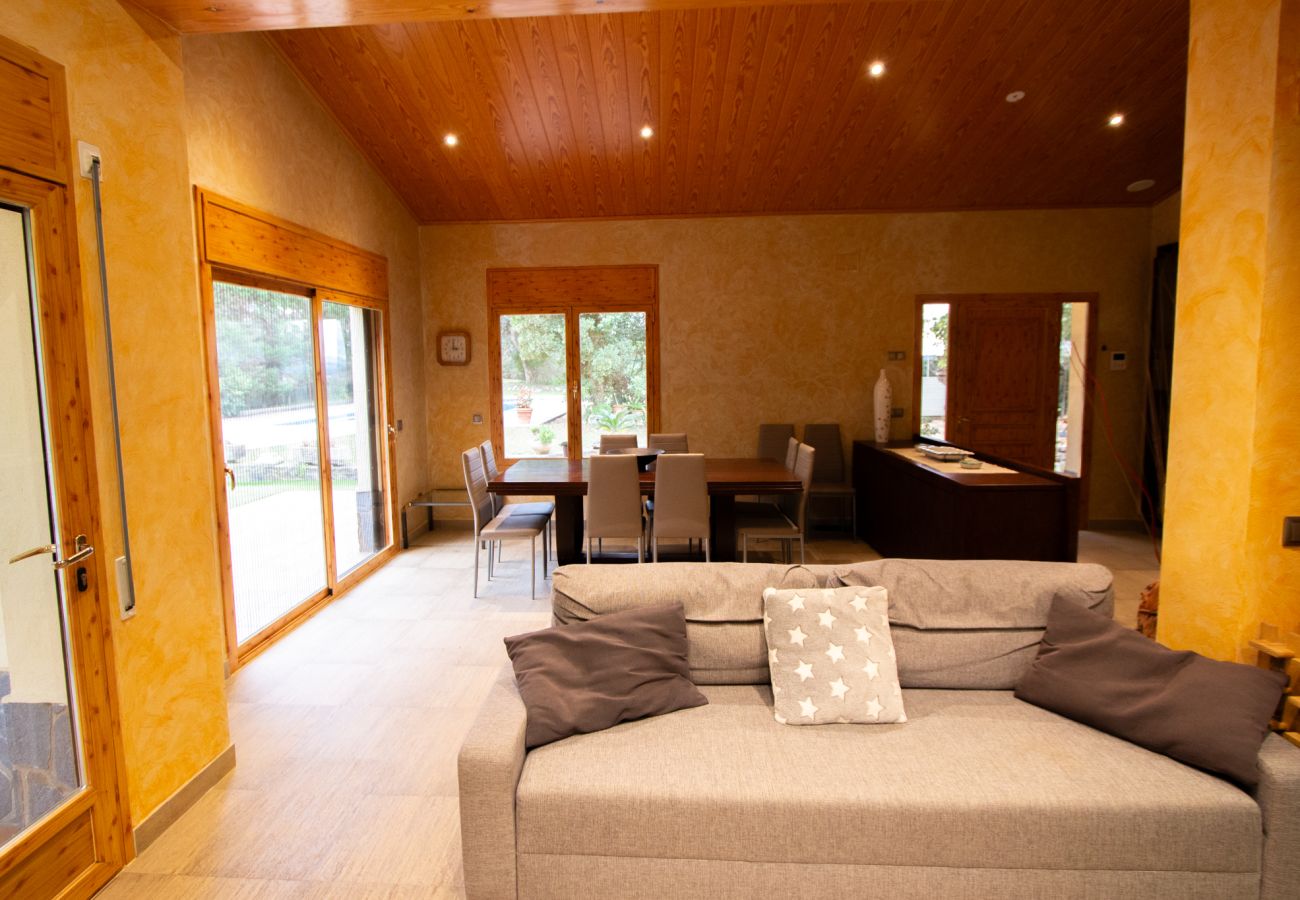 Villa in Sils - Spacious Countryside Costa Brava Relax 